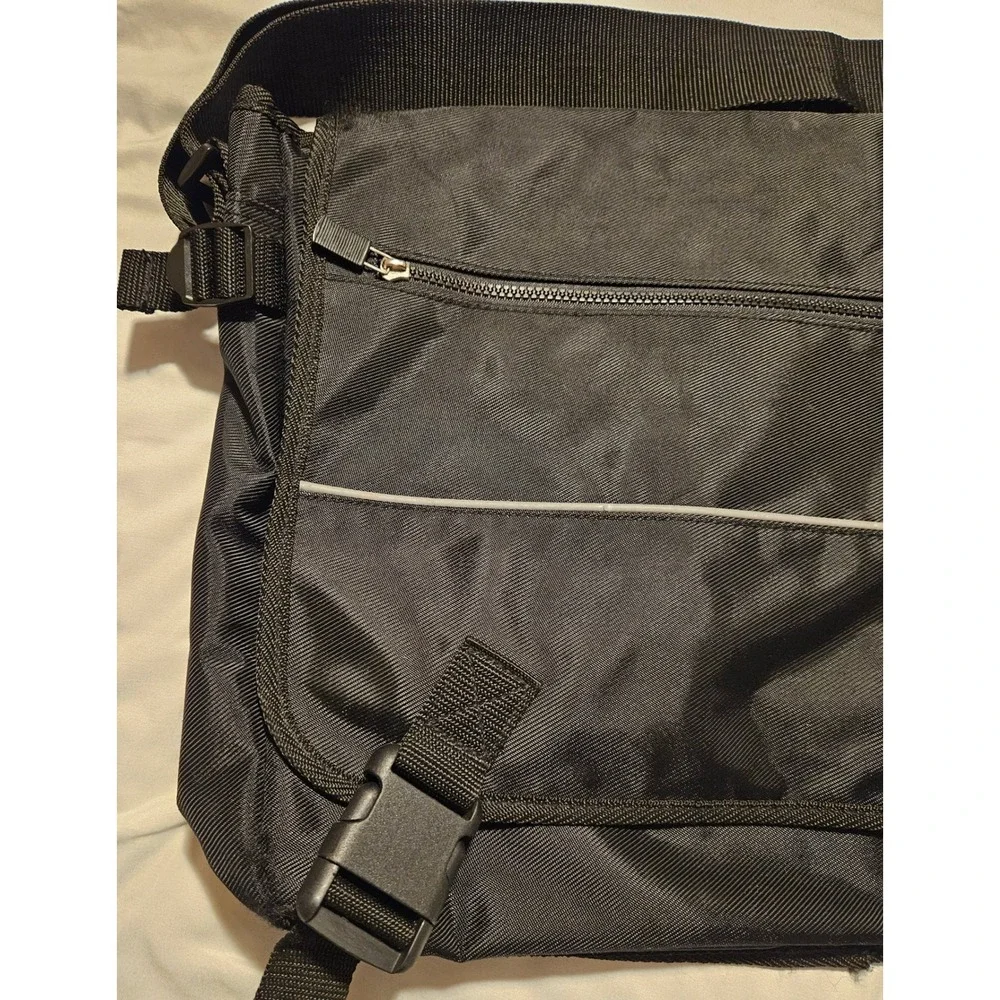 EastSport Black Nylon Messenger Bag Crossbody Laptop Travel School Reflective